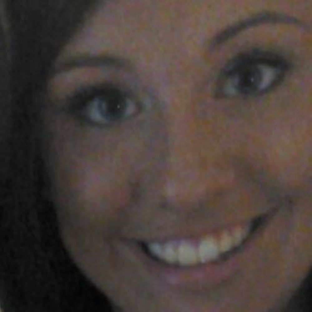 Meet your Posher, Stephanie